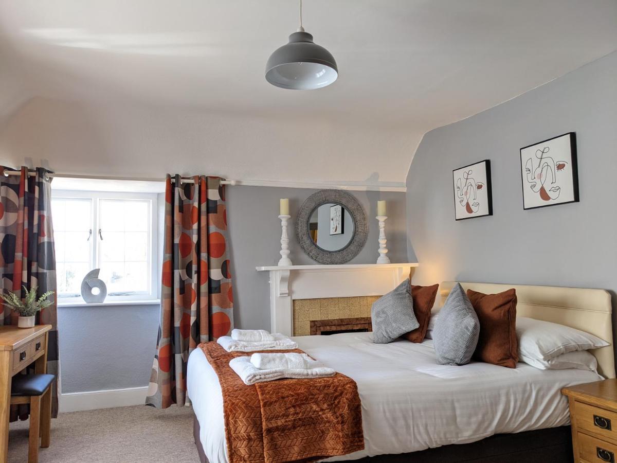 Sparkford Inn Екстериор снимка