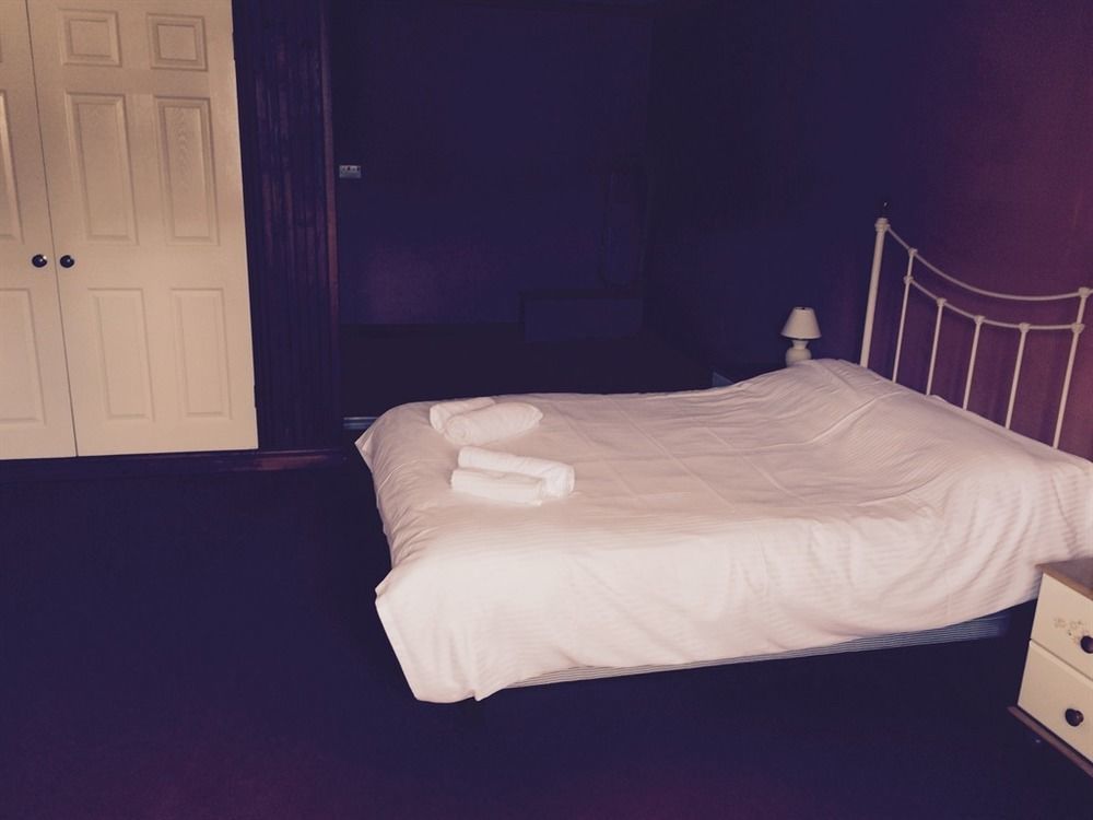 Sparkford Inn Екстериор снимка