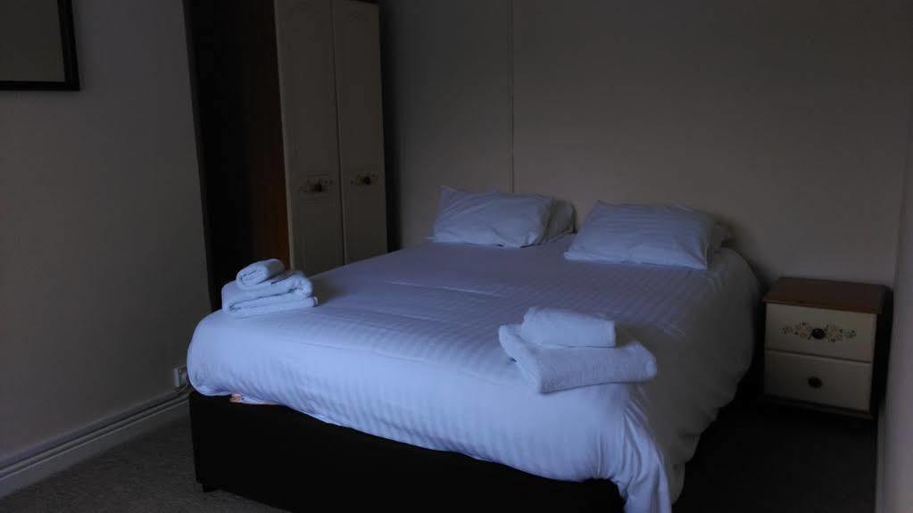 Sparkford Inn Екстериор снимка