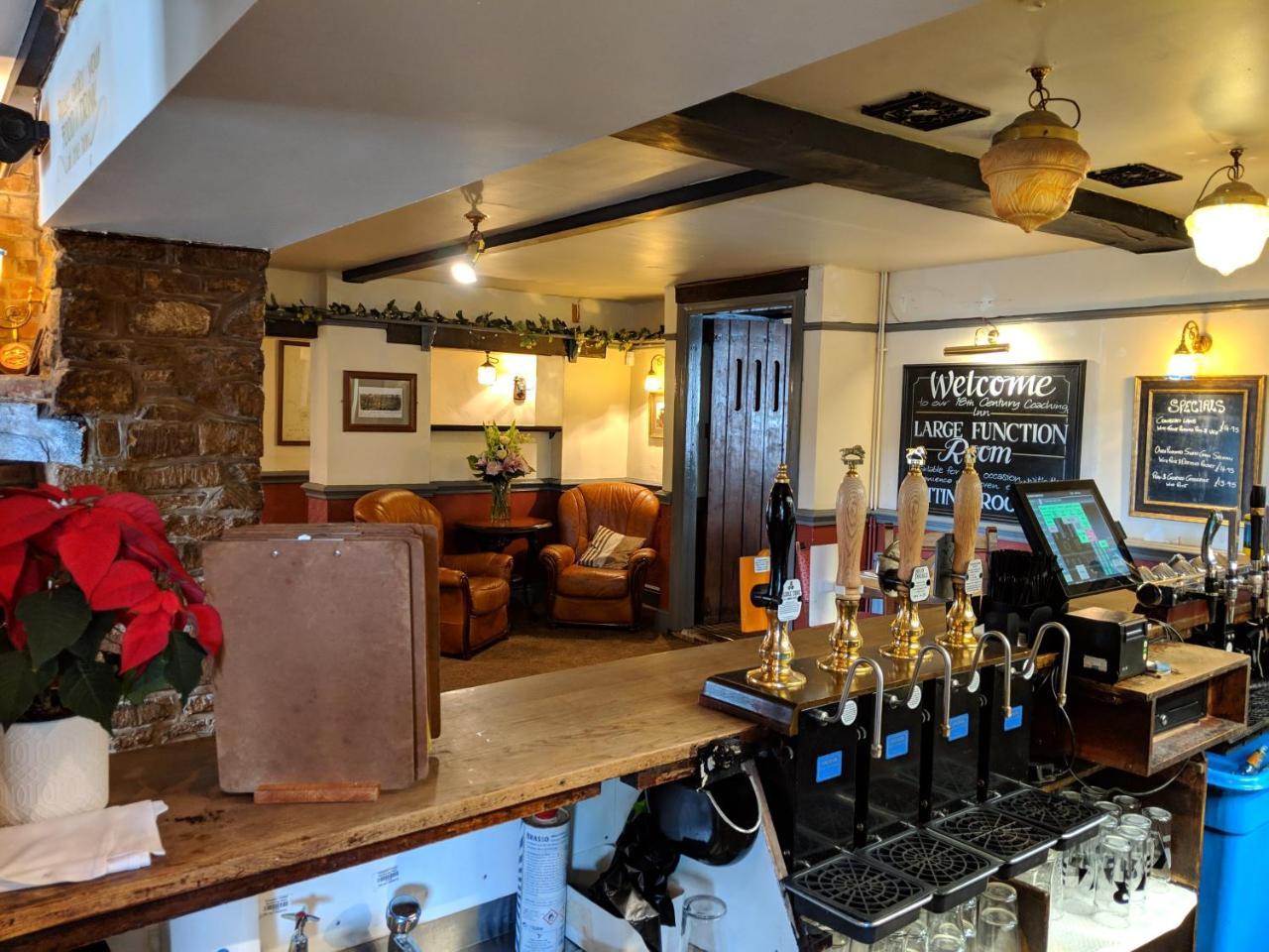Sparkford Inn Екстериор снимка